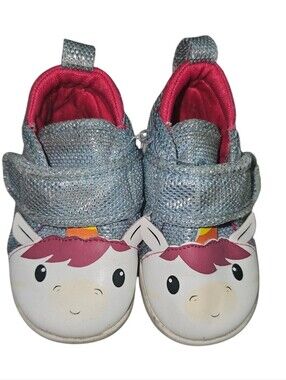 Ikiki Kids Unicorn Slip-On Sneakers in Silver and Pink